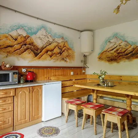 хата різьбяра - закуток Guest house 4*