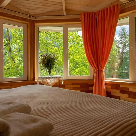 хата різьбяра - закуток