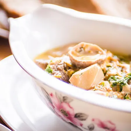 хата різьбяра - закуток ゲストハウス 4*