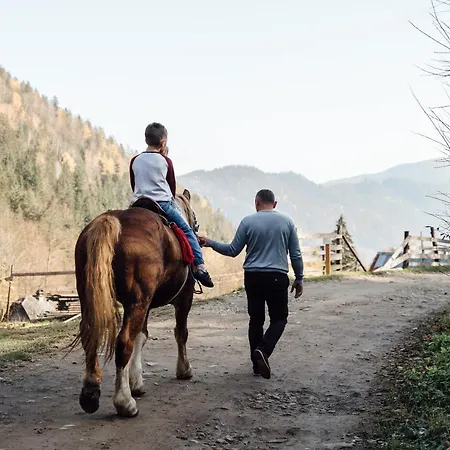 ゲストハウス хата різьбяра - закуток Byalobereska