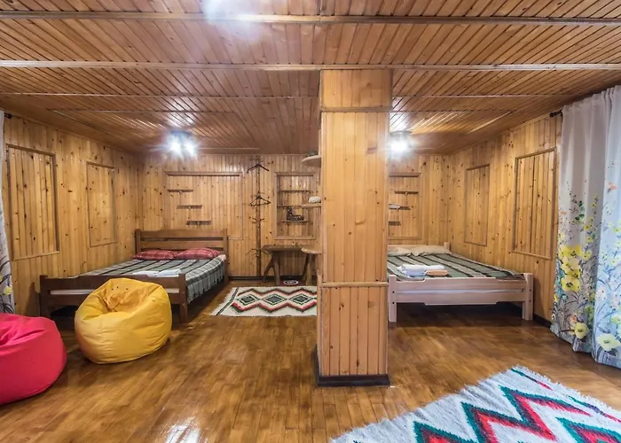 хата різьбяра - закуток Guest house